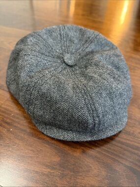 Peaky Blinders Premiere Gray Herringbone Newsboy Cap - Men